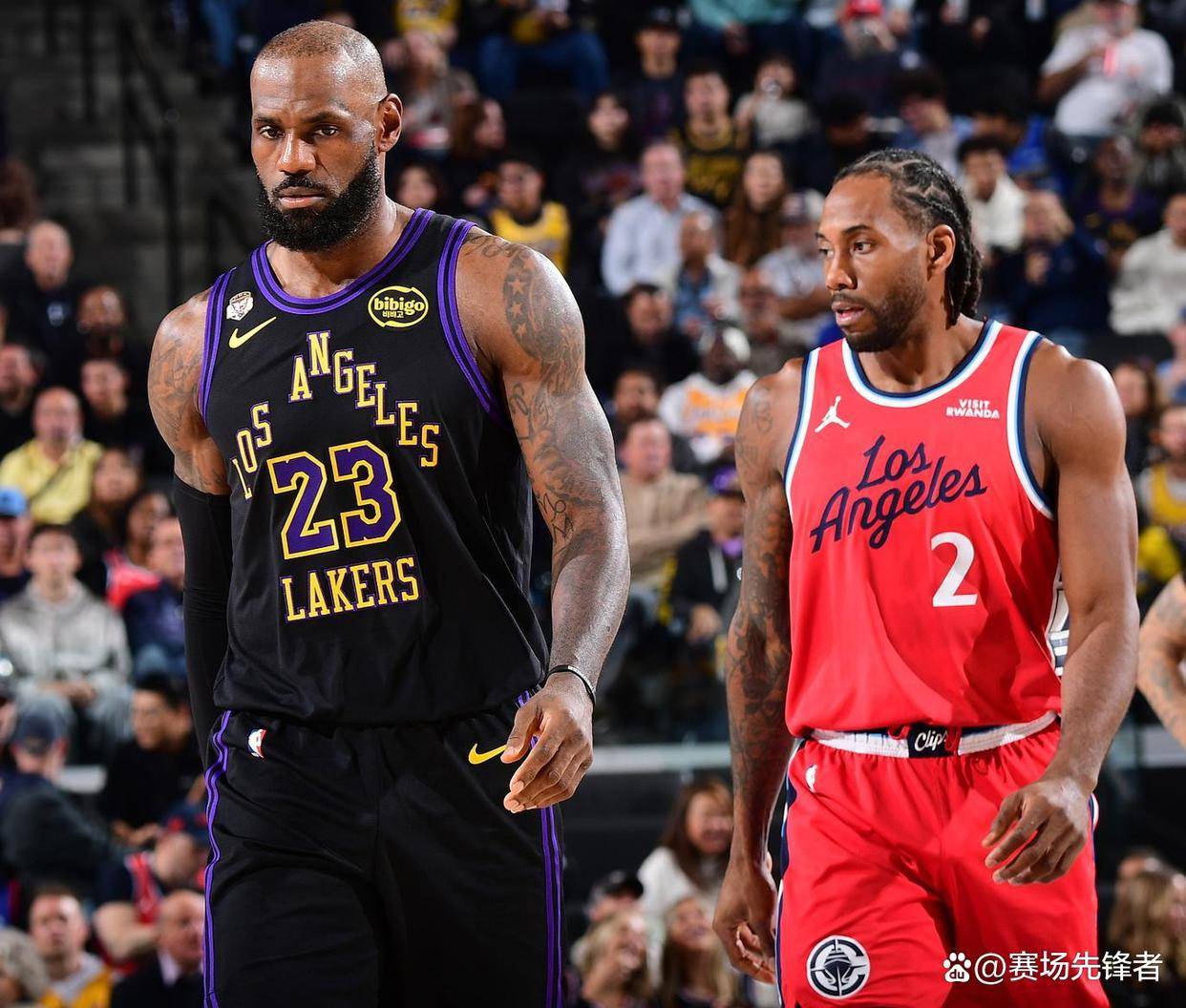 离谱！今晨洛杉矶湖人调整名单以备法国杯冲刺阶段布莱顿外线爆发，皇家社会回应争议