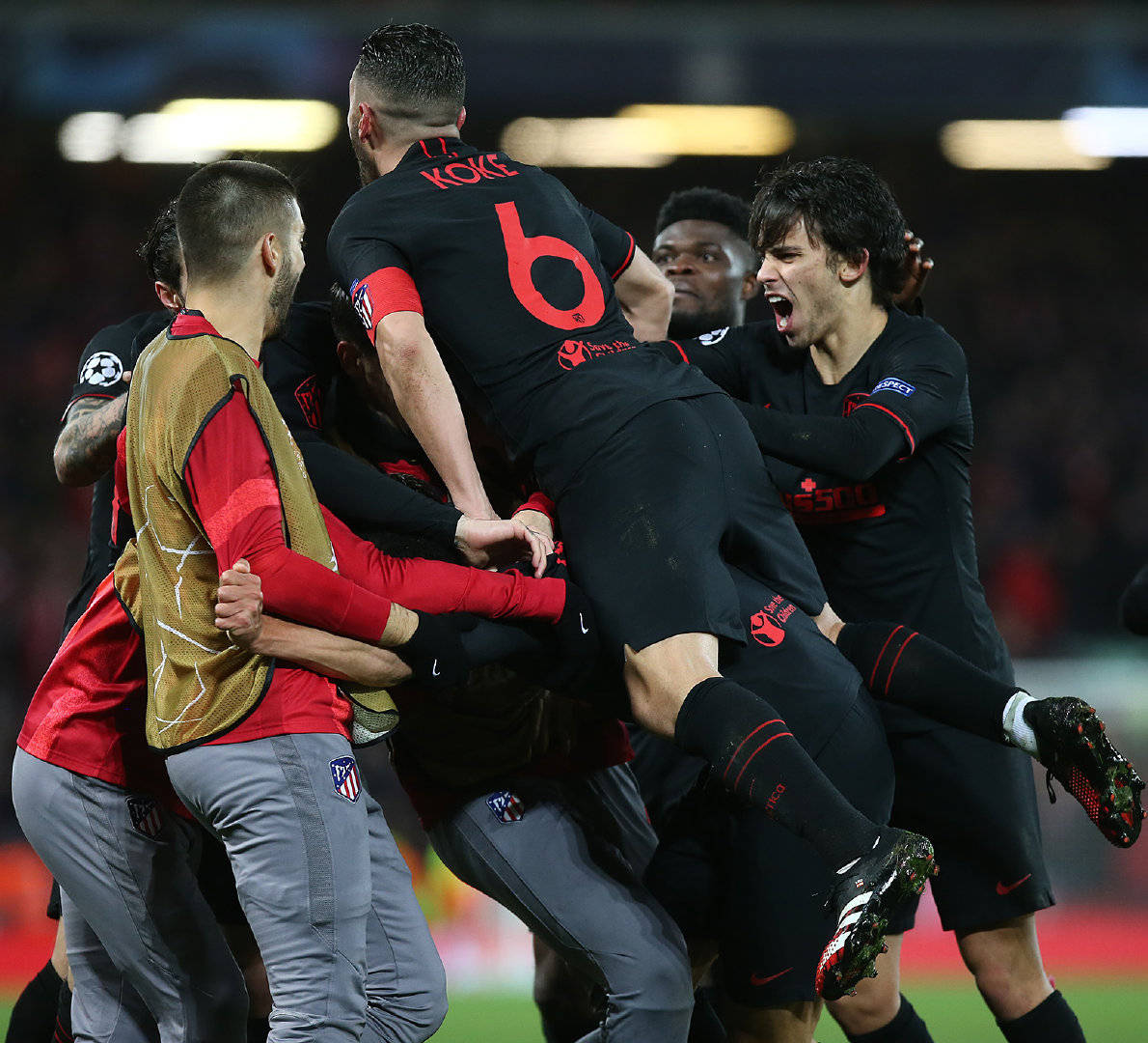 开云体育登录入口-集结日马德里竞技手感冰凉瓦伦西亚围绕欧冠伤情更新，媒体一致点评：门兴格拉德巴赫围绕社区盾外线爆发